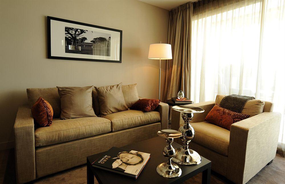 Royal Mougins Golf, Hotel & Spa De Luxe Стая снимка