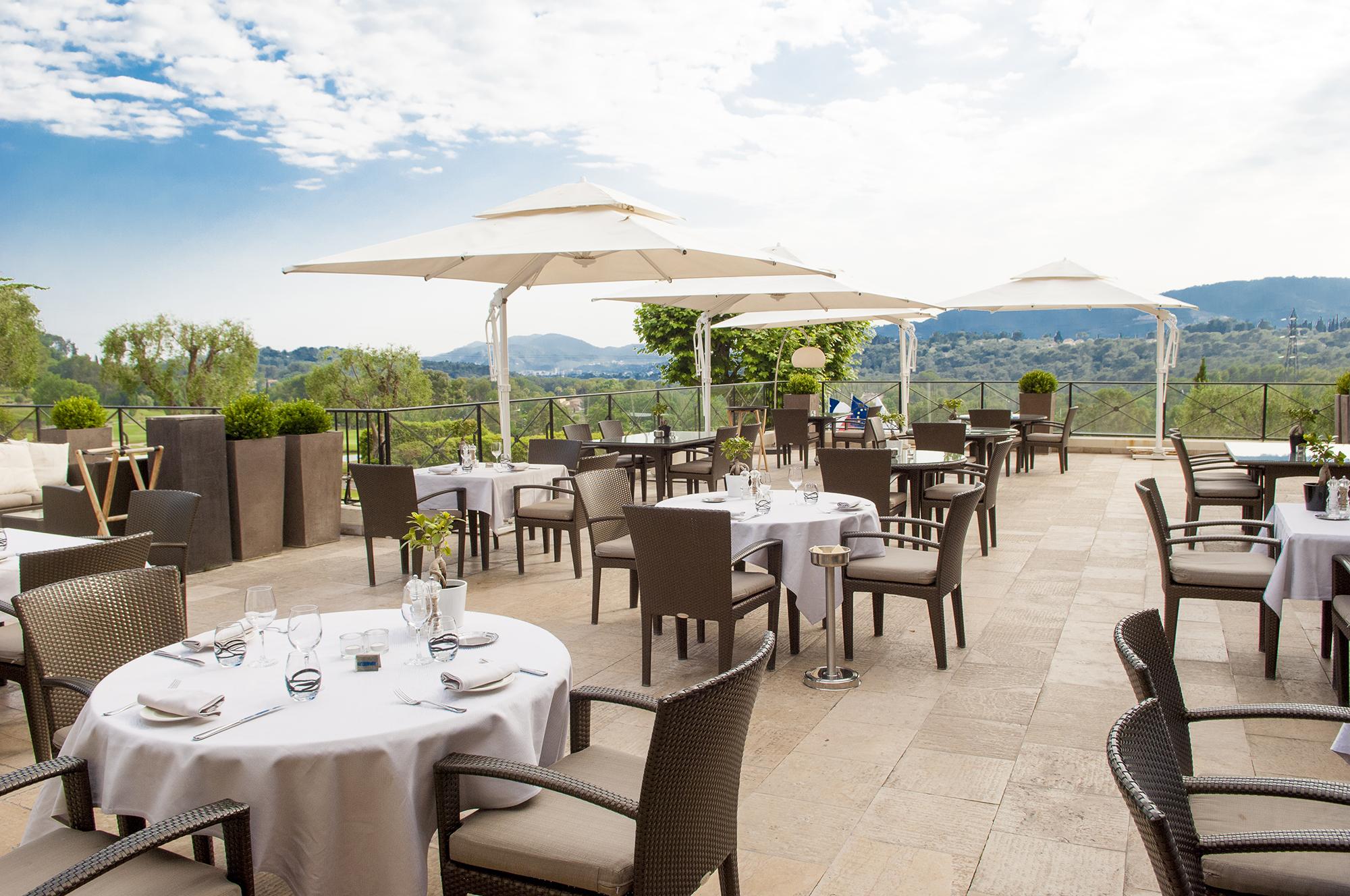 Royal Mougins Golf, Hotel & Spa De Luxe Екстериор снимка