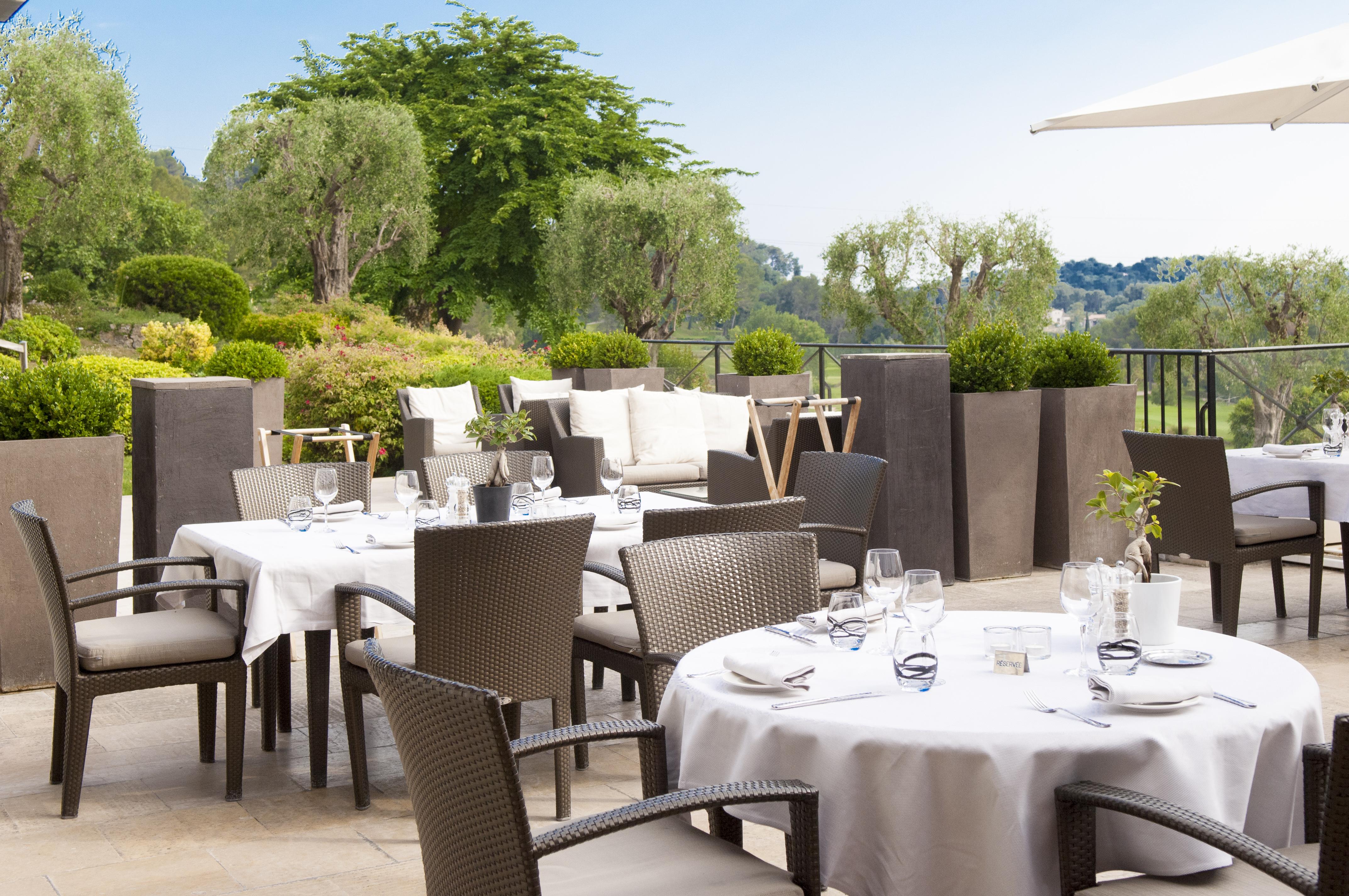 Royal Mougins Golf, Hotel & Spa De Luxe Екстериор снимка